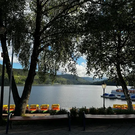 Panoramablick Mit Privatparkplatz, 2 Balkone Und 1,5 Baeder