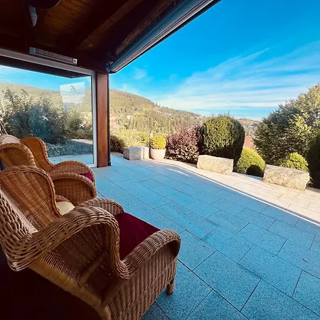 Panoramablick Mit Privatparkplatz, 2 Balkone Und 1,5 Baeder Apartment *