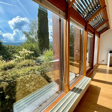 Panoramablick Mit Privatparkplatz, 2 Balkone Und 1,5 Baeder