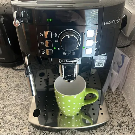 公寓 Panoramablick Mit Privatparkplatz, 2 Balkone Und 1,5 Baeder *