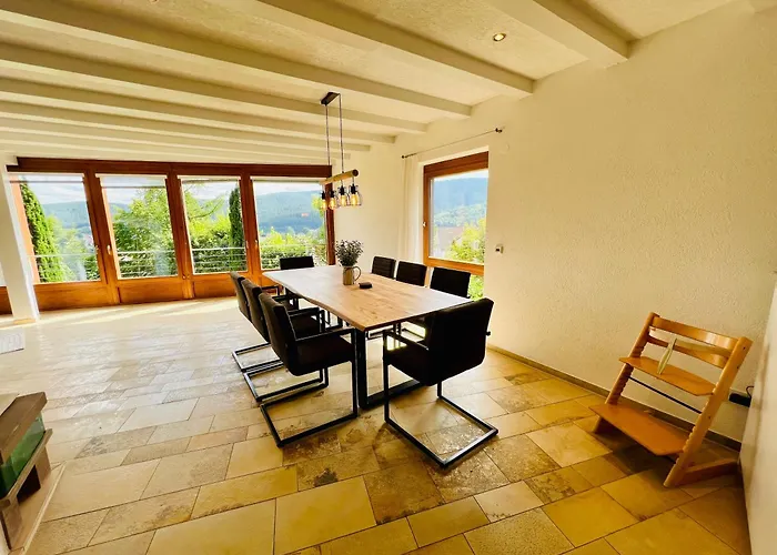 Apartamento Panoramablick Mit Privatparkplatz, 2 Balkone Und 1,5 Baeder Titisee-Neustadt