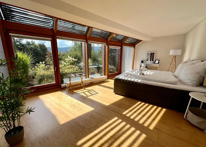 Panoramablick Mit Privatparkplatz, 2 Balkone Und 1,5 Baeder Apartamento