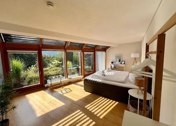 Apartamento Panoramablick Mit Privatparkplatz, 2 Balkone Und 1,5 Baeder *