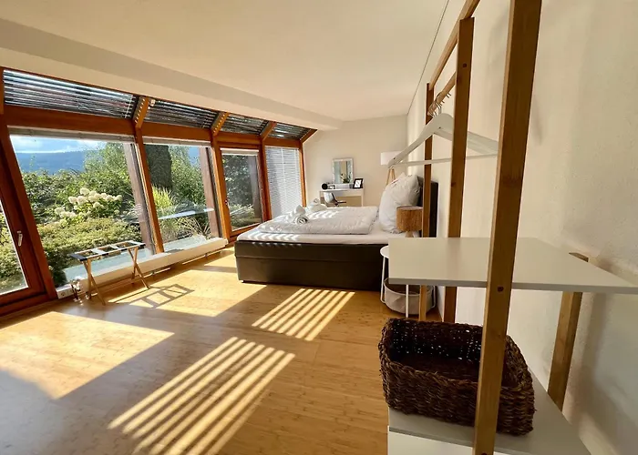 Panoramablick Mit Privatparkplatz, 2 Balkone Und 1,5 Baeder Apartamento